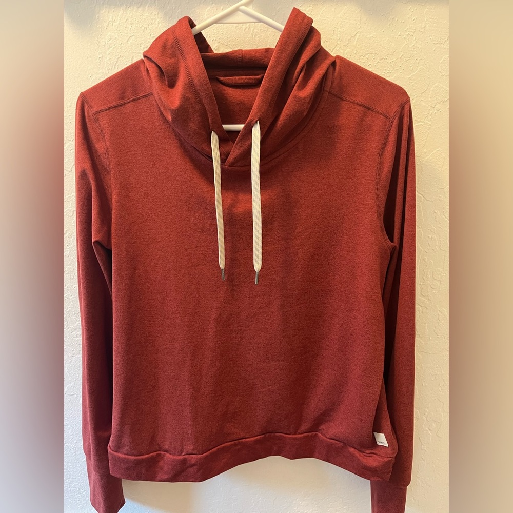Vuori Halo Essential Hoodie red